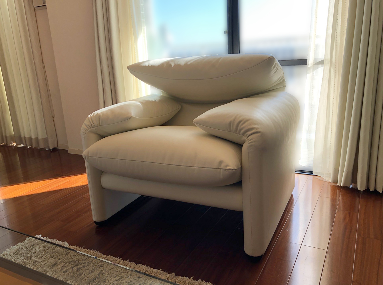 納品実績 Cassina
