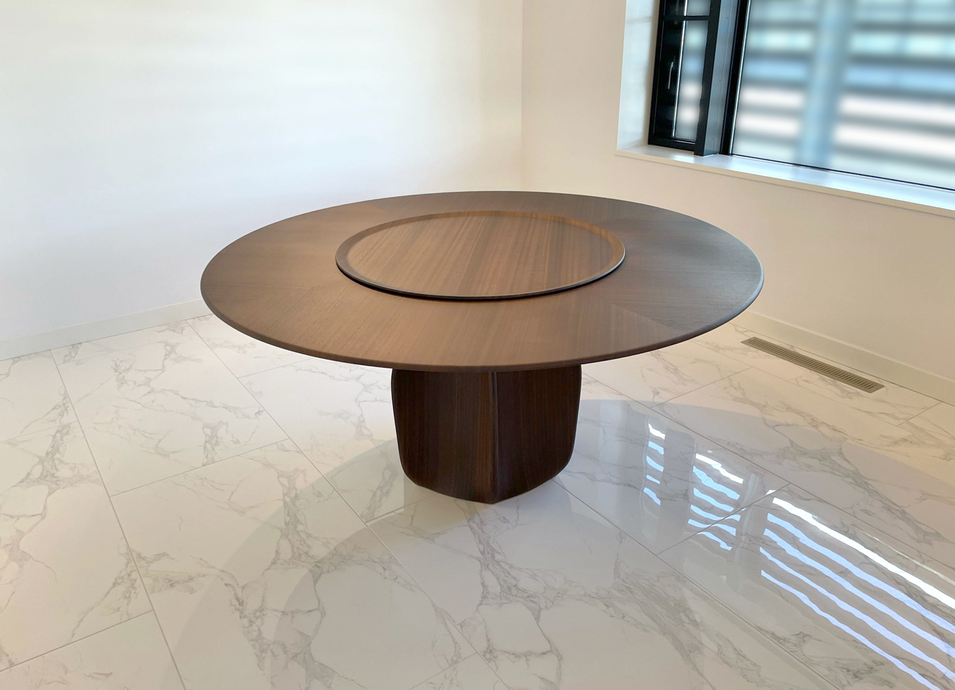 納品実績 Molteni & C