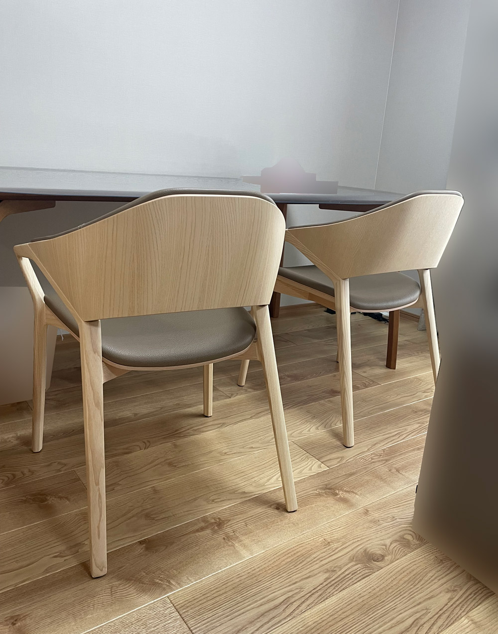 納品実績 Cassina