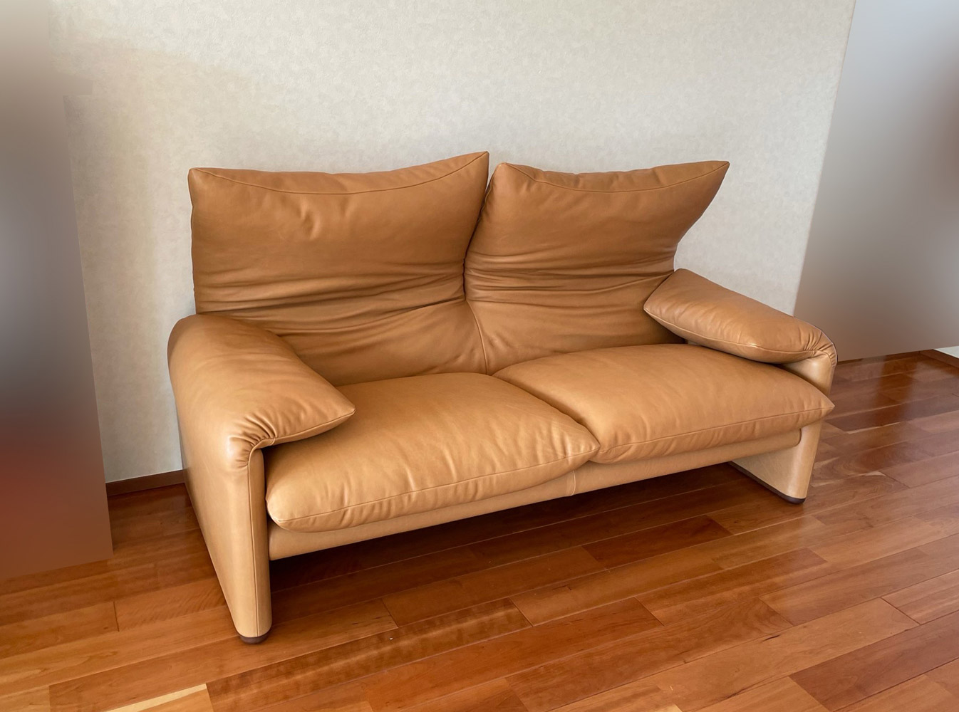 納品実績 Cassina