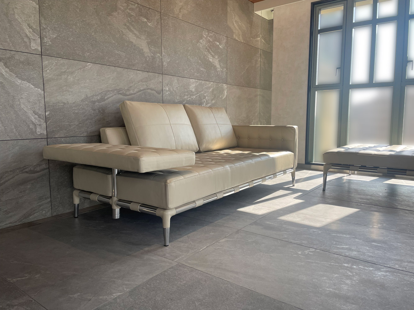 納品実績 Cassina