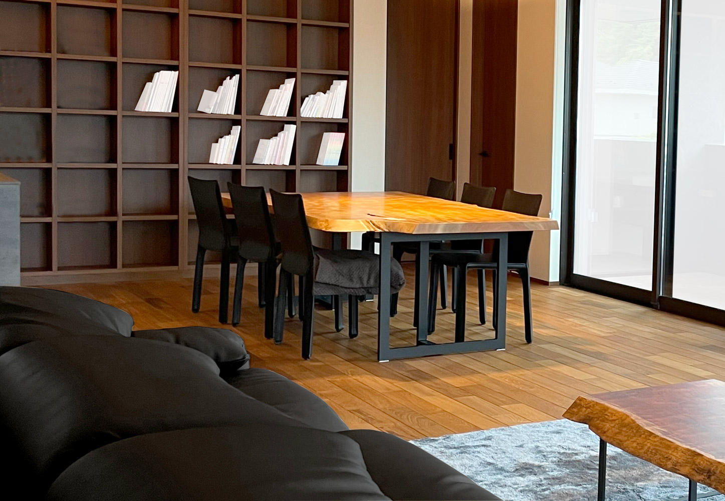 納品実績 Cassina