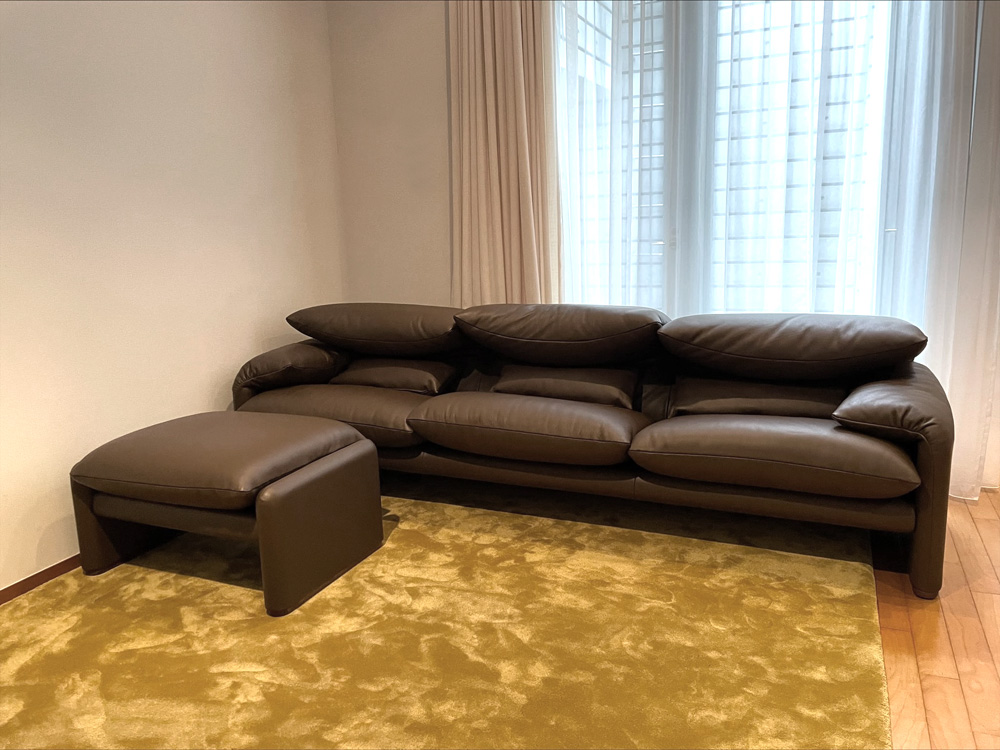 納品実績 Cassina