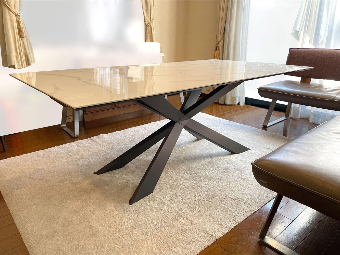 納品実績 Cattelan Italia