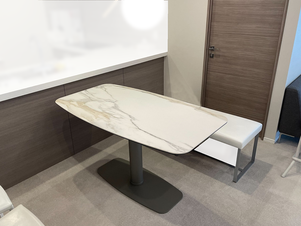 納品実績 Cattelan Italia