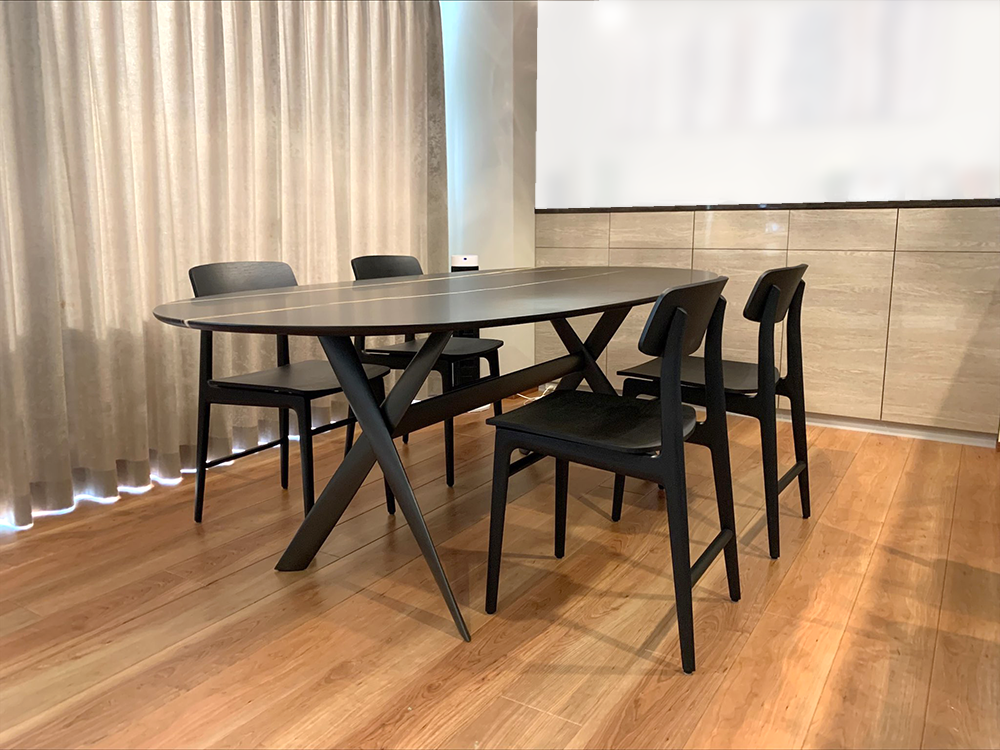 納品実績 Molteni & C