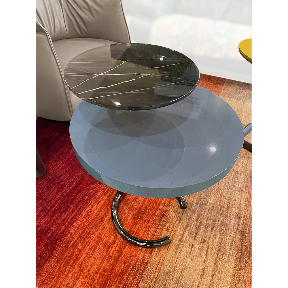 納品実績 Cassina