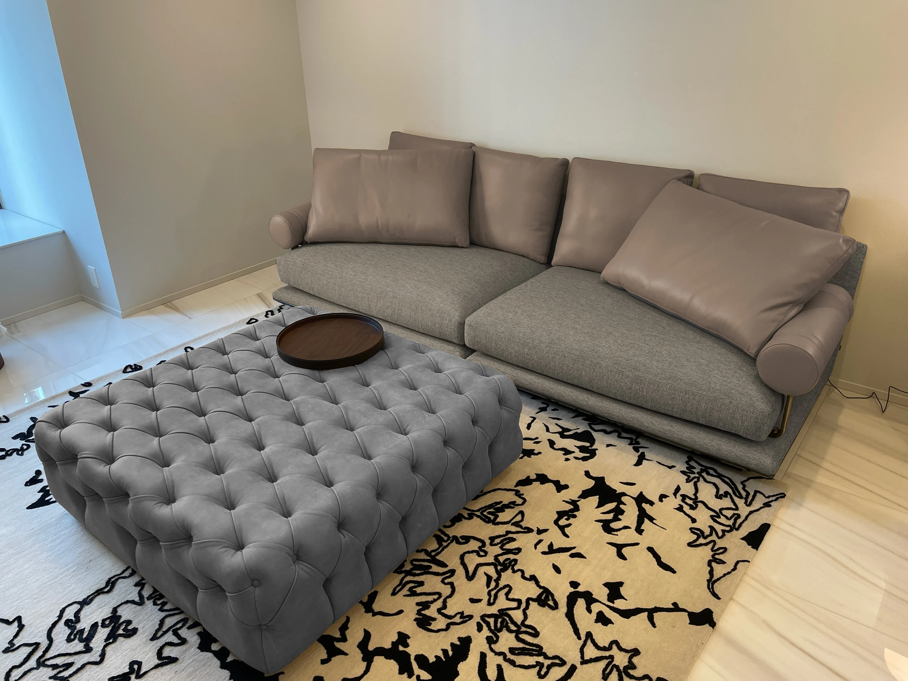 納品実績 B&B Italia Noonuソファ