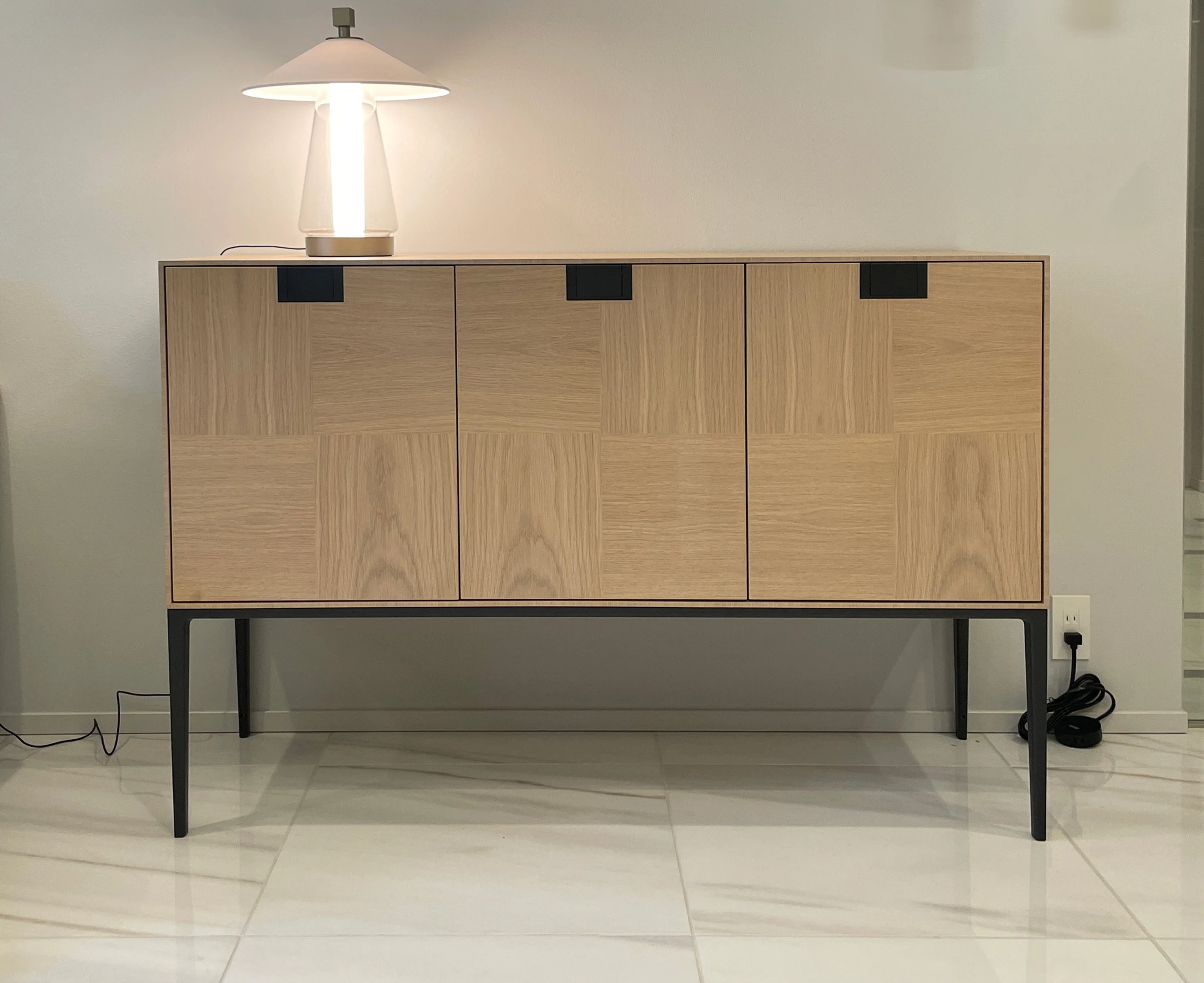 納品実績 B&B Italia Side Board ALCOR