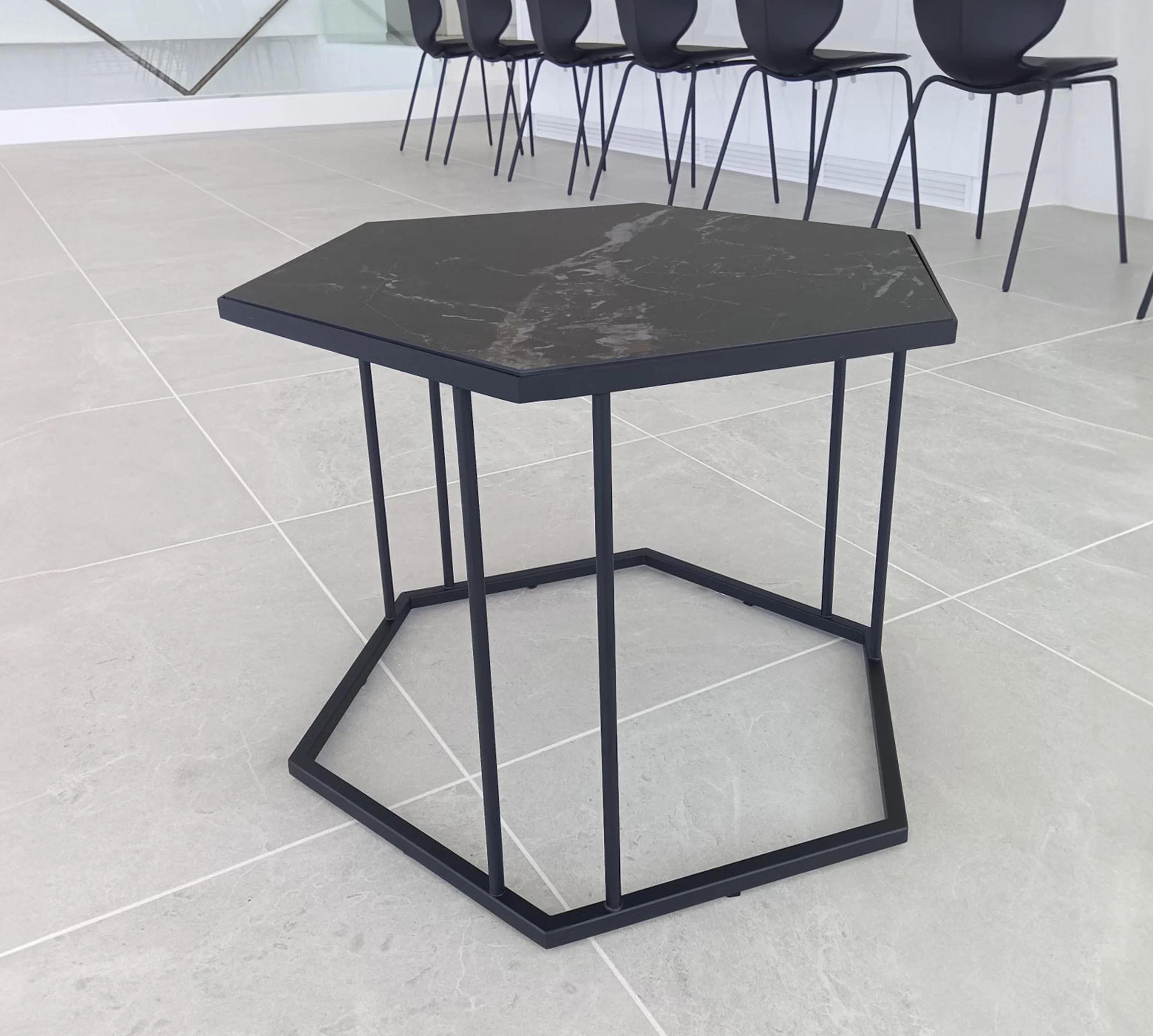 納品実績 Calligaris RENEE