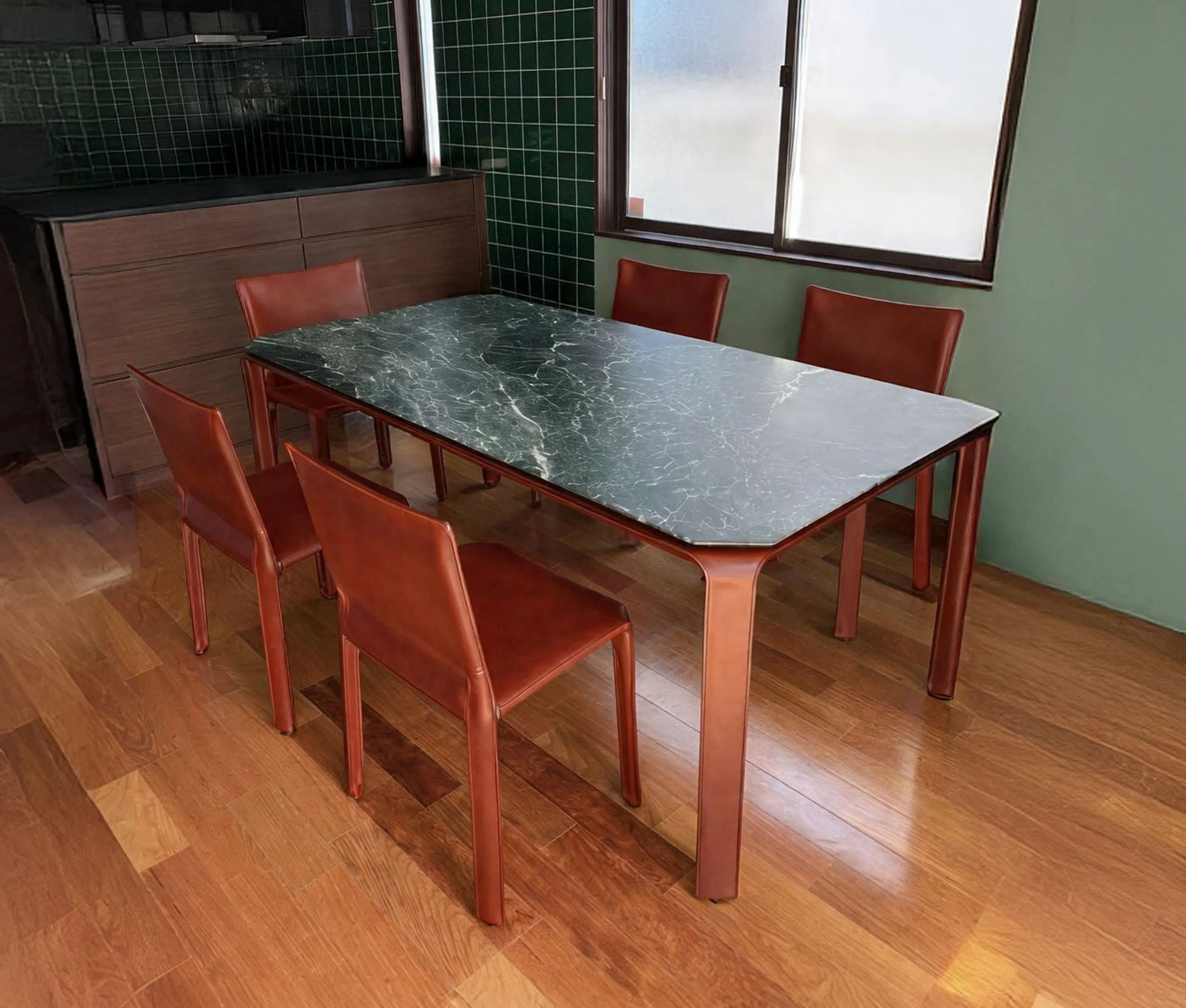 納品実績 Cassina Cab TAB