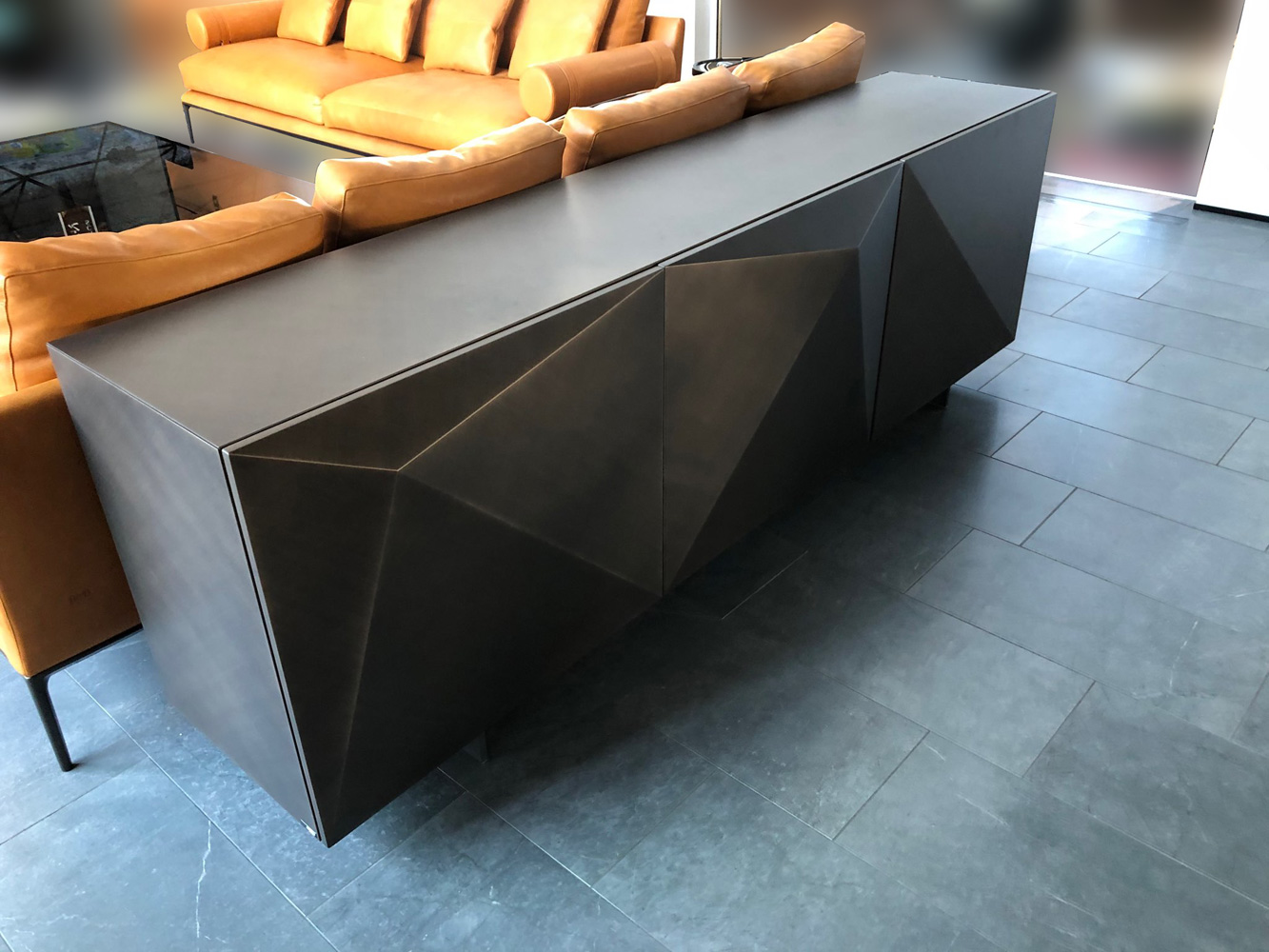 納品実績 Cattelan Italia