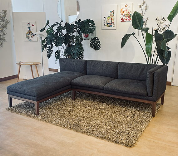 FUJI FURNITURE（フジファニチア） | Nakatsu Kagu