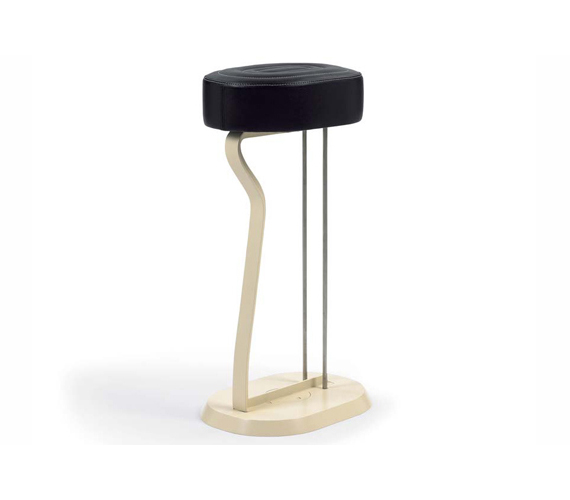 Bar Stool No. 2(バースツール ナンバー2)