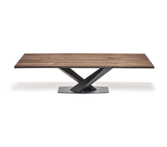 Stratos Wood