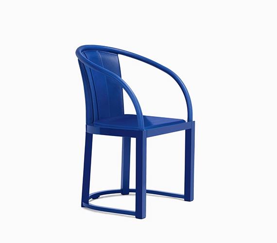 JYLIA Chair with armrests