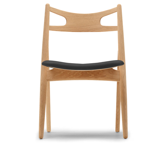 CH29P Sawbuck Chair
