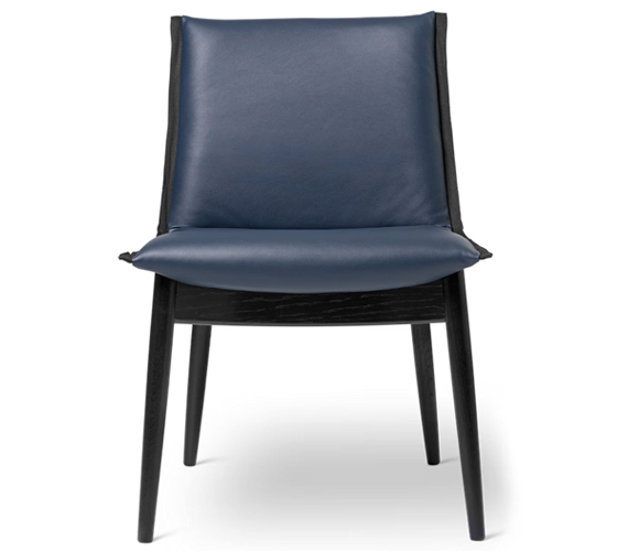 E004 Embrace Chair