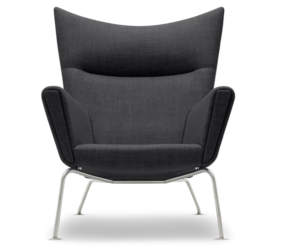 CH445 Wing Chair