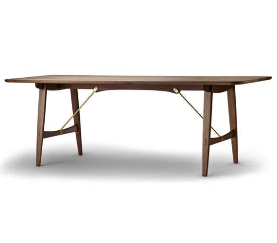 BM1160 Hunting Table