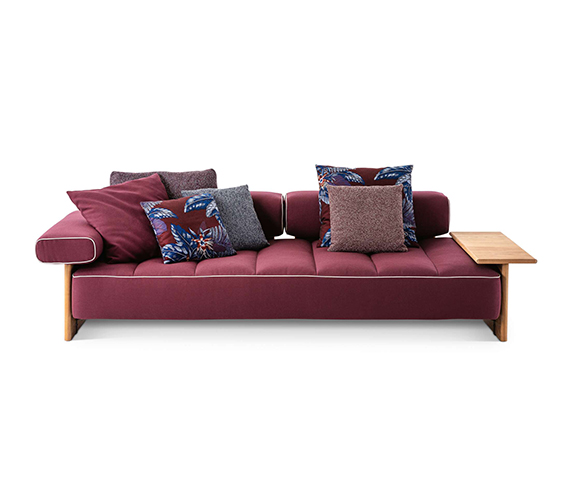 478 SAIL OUT SOFA