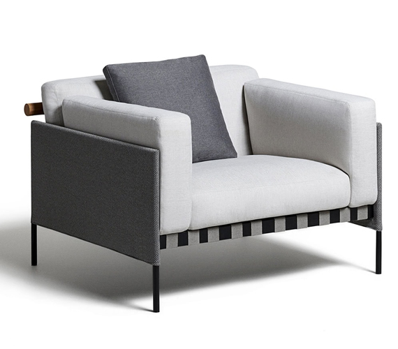 Etiquette Outdoor Armchair