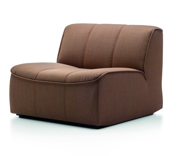 DS-910 Lounge
