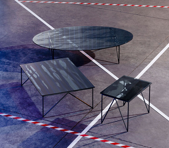 Aerozeppelin rectangular table