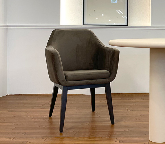VOLVERE armchair