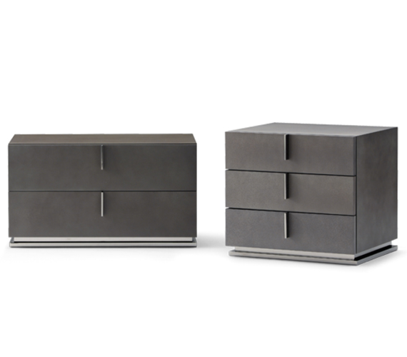Ari Side Table