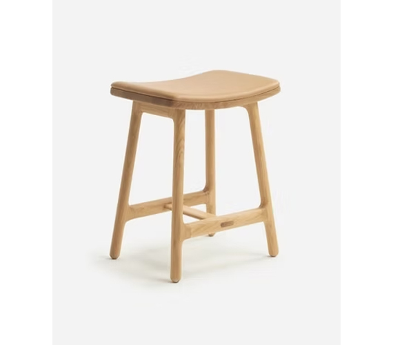 ODD LOW STOOL