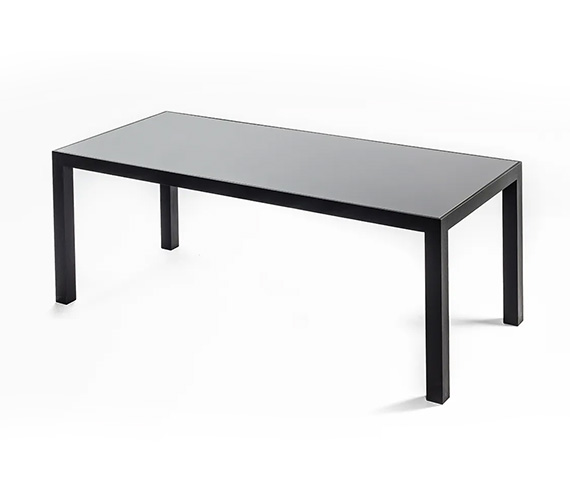 Horizontal table
