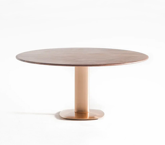 The bronze oval pillar table
